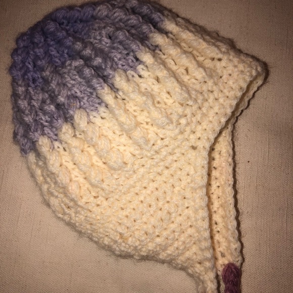 Crocheted hat :) - Picture 2 of 3